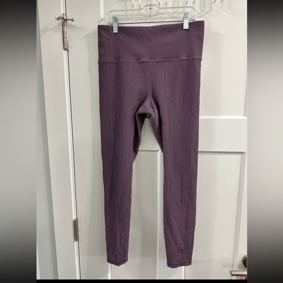 Athleta Pants - Athleta Elation Crossover Ribbed 7/8 Tights Size Large